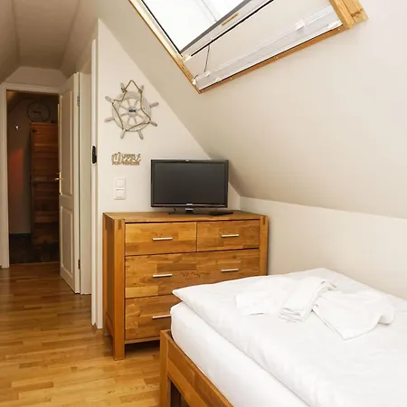 Apartment Geraeumige Absoluter Strandnaehe - Haus Sanddorn 07
